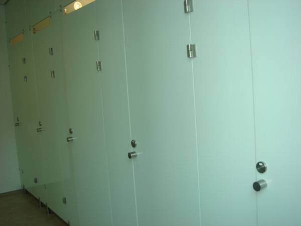 晶牛玉裝飾浴室門